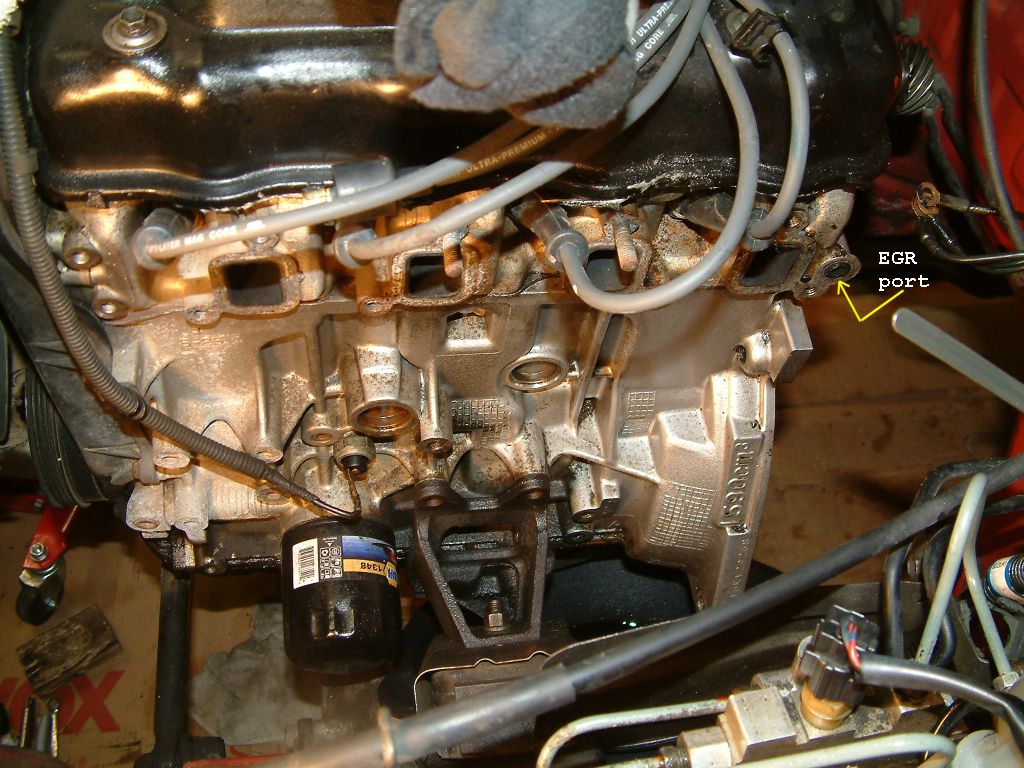 Sidekick engines tilt on driver side